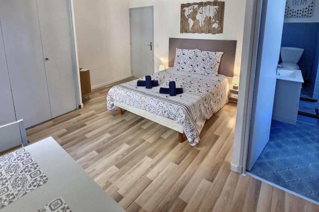 Studio Vue Sur La Roche, Au Calme Moustiers #1 Apartment Bagian luar foto